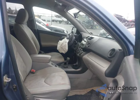 2011 Toyota Rav4 z USA, uszkodzony, nr VIN 2T3JF4DVXBW118068